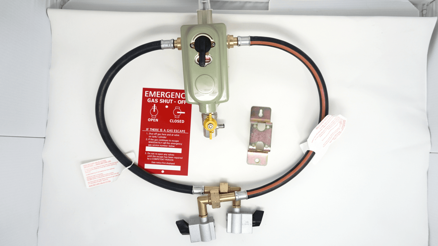 RF6030 Automatic Changeover Gas Regulator Kit with OPSO ROI and 27mm Gas Cylinder Adaptors