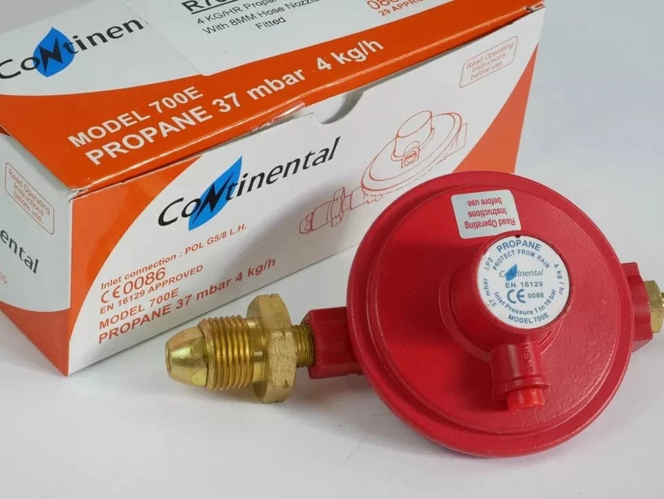 LPG Propane Gas Regulator, 4KG per hr 37mbar, with 8mm hose connection R700E KIT